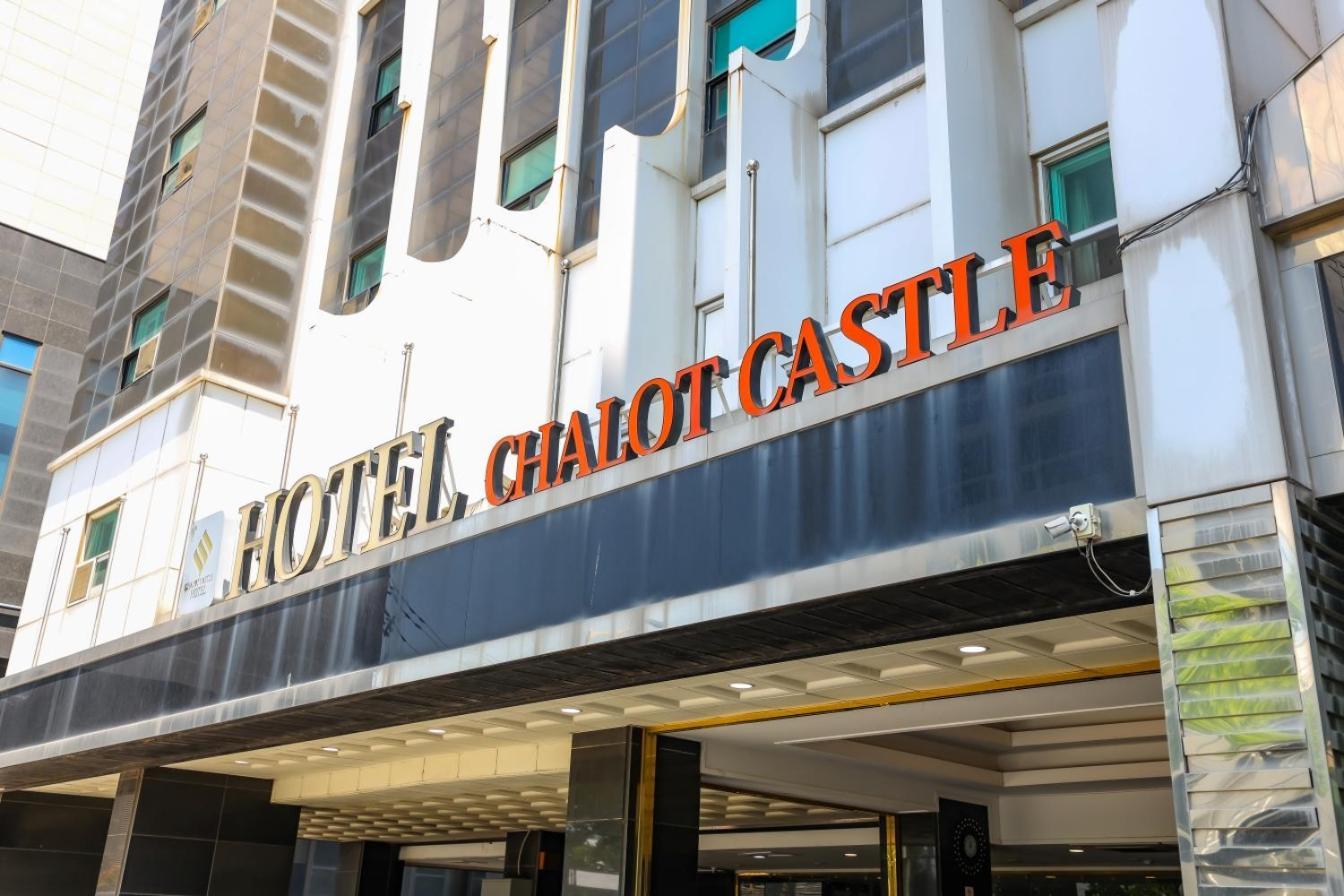 Hotel Charlot Castle Pyeongtaek Exterior photo